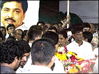 प्रमोद महाजन की विदाई