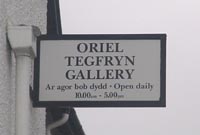Arwydd Oriel Tegfryn