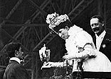 Queen Alexandra presents Italy's Dorando Pietri with a gold cup