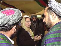 شمار زيادی از نمايندگان که معتقدند خواسته هايشان با مراجعه به رای اکثريت برآورده نخواهد شد، از شرکت در رای گيری خودداری کرده اند