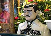 A statue of Jesús Malverde
