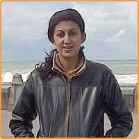 آمنیہ اسکندریہ میں ٹیچر ہیں