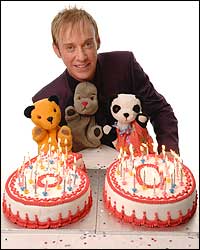 Sooty, Sweep, Soo and Richard Cadell