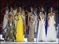 Các hoa hậu trong cuộc thi Miss Universe ở Nha Trang