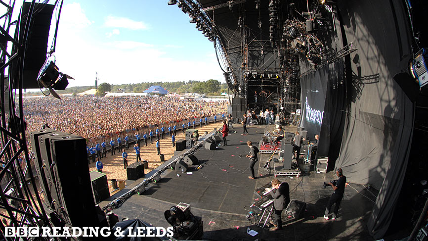 The Courteeners play to a huge crowd