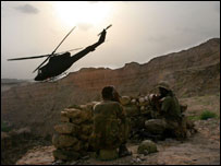 کولو میں فوجی ہیلی کاپٹر(فائل فوٹو)