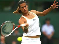 卫冕冠军毛瑞斯莫轻松晋级