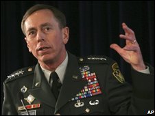 Tướng David Petraeus