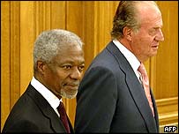 Kofi Annan a španělský král Juan Carlos