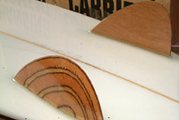 Wooden twin fin setup - Adie