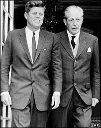 Americký prezident Kennedy a britský premiér Macmillan 