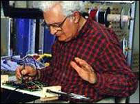 Robert Moog construiu o primeiro instrumento musical aos 14 anos