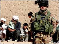 Soldado italiano no Afeganistão