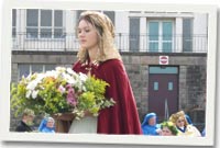 Cyflwyno'r aberthged