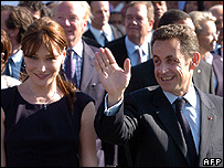 President Nicolas Sarkozy and wife Carla Bruni in Tunis, Apr 08
