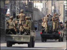 جنود باكستانيون