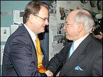 مارک لیتھام، جان ہورڈ