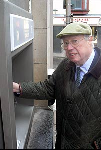 苏格兰人约翰·谢珀德-巴伦