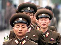 Soldados norte-coreanos