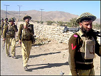 वज़ीरिस्तान में सुरक्षाकर्मी