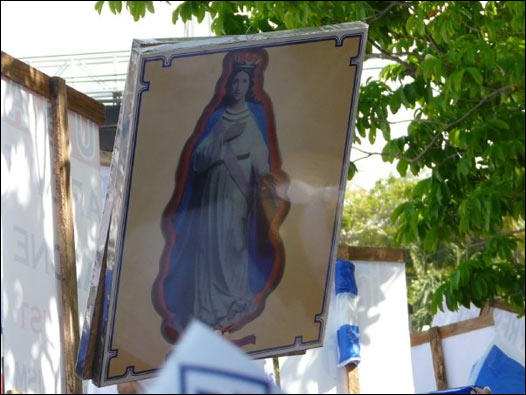 Fotos de Carlos Alvarado desde la ciudad norteña de San Pedro, Honduras.