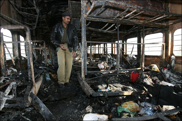 समझौता एक्सप्रेस में विस्फोट