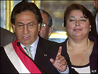 Alejandro Toledo, presidente do Peru, e a primeira-ministra Beatriz Merino