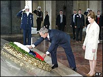 Bush vzdal poctu zakladeli moderního tureckého státu Atatürkovi