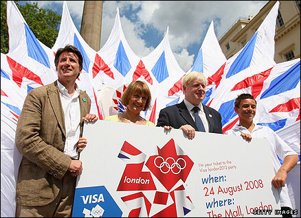 Boris Johnson pictured with Lord Coe and Tessa Jowell