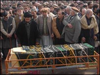 پشاور میں دھماکے سے متاثرہ شخص