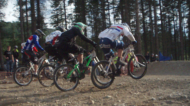 Cyclists at the Fort William Mountainbike World Cup