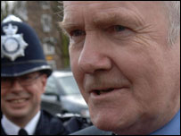 英国内政大臣里德