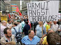 Hükümetin ekonomik reformları aleyhinde Leipzig'de bir gösteri