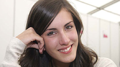 Gwenllian Mai Elias, cyntaf yn y gystadleuaeth unawd allan o sioe gerdd neu ffilm