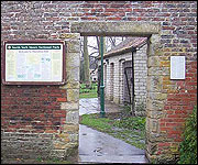 Archway into Thornton-leDale pond area