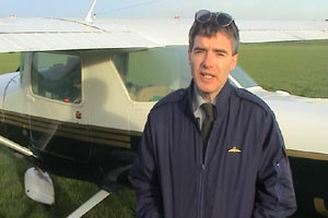 As a small boy Stephen watched the aeroplanes near his home and he longed to fly too.