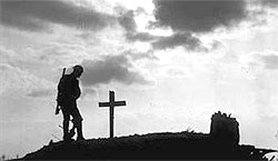 a lone soldiers pays respect