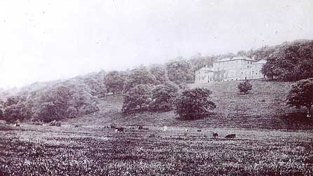 Llun o gerdyn post drwy garedigrwydd Rhiannon Davies