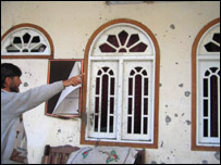 سوات کے گھروں میں فائرنگ کے نشانات