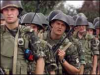 Військові маневри