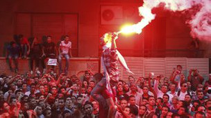 aksi protes di kairo