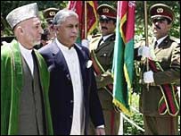 شوکت عزيز و حامد کرزی