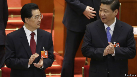 中国领导集团完成几个月前开始的权力交接。