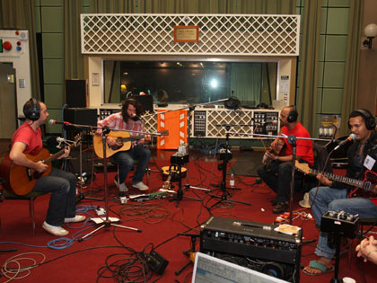 Sam Genders, Mike Lindsay, Abdallah Ag Alhousseyni, Eyadou Ag Leche