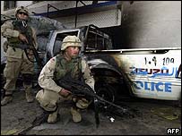 Musul'da pazartesi günü bir karakolu almaya çalışan Amerikan askerleri