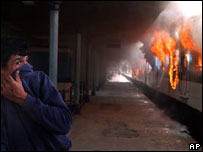 Trem pegando fogo na Argentina