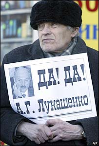 Presidente diz que participação de quatro candidatos da oposição é prova de democracia