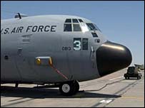 Hanabad'daki bir ABD uçağı