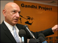 बेन किंग्सले