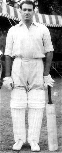 سابق کپتان عبدالحفیظ کاردار